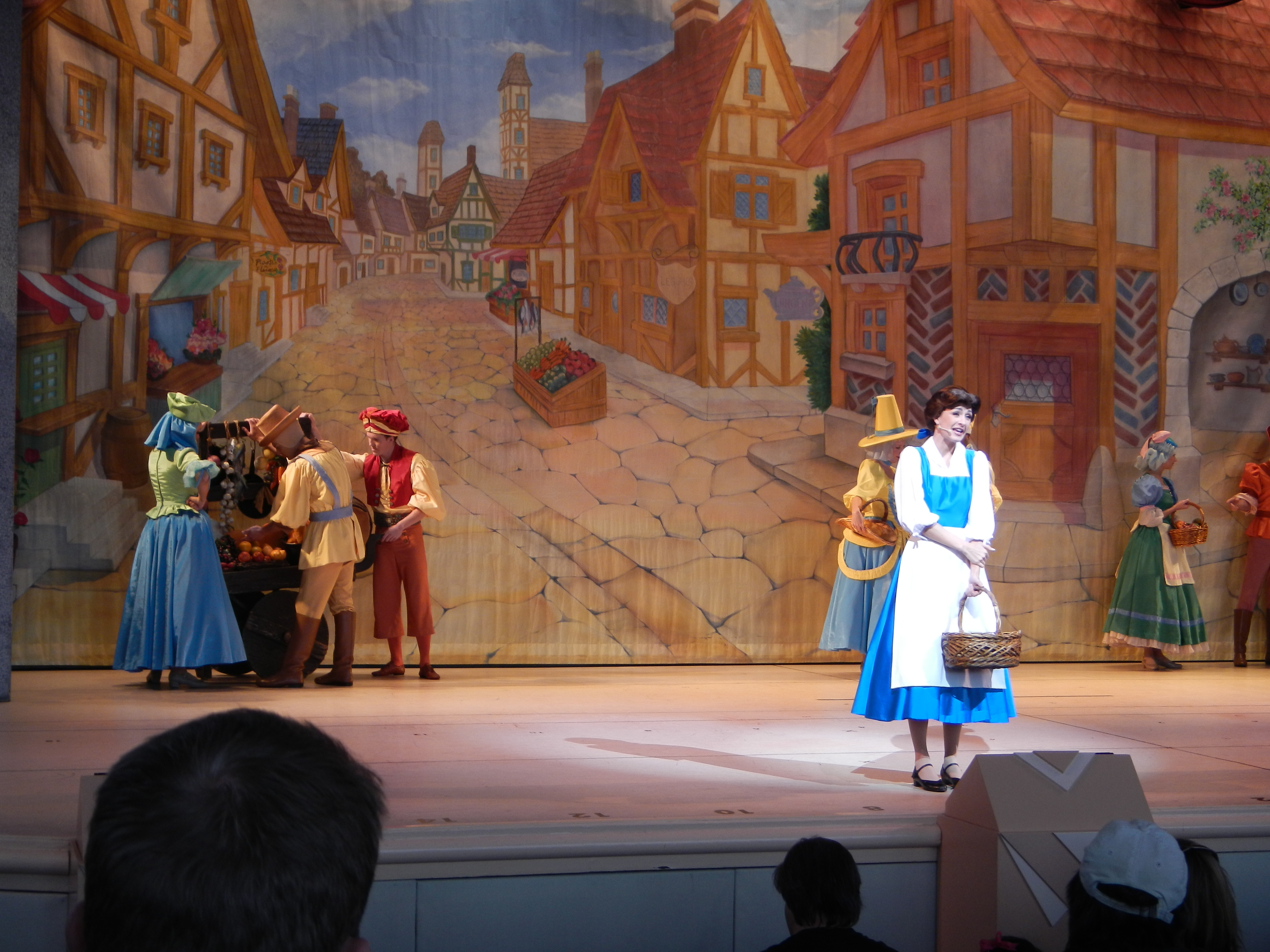 Beauty and the Beast - Live On Stage 01