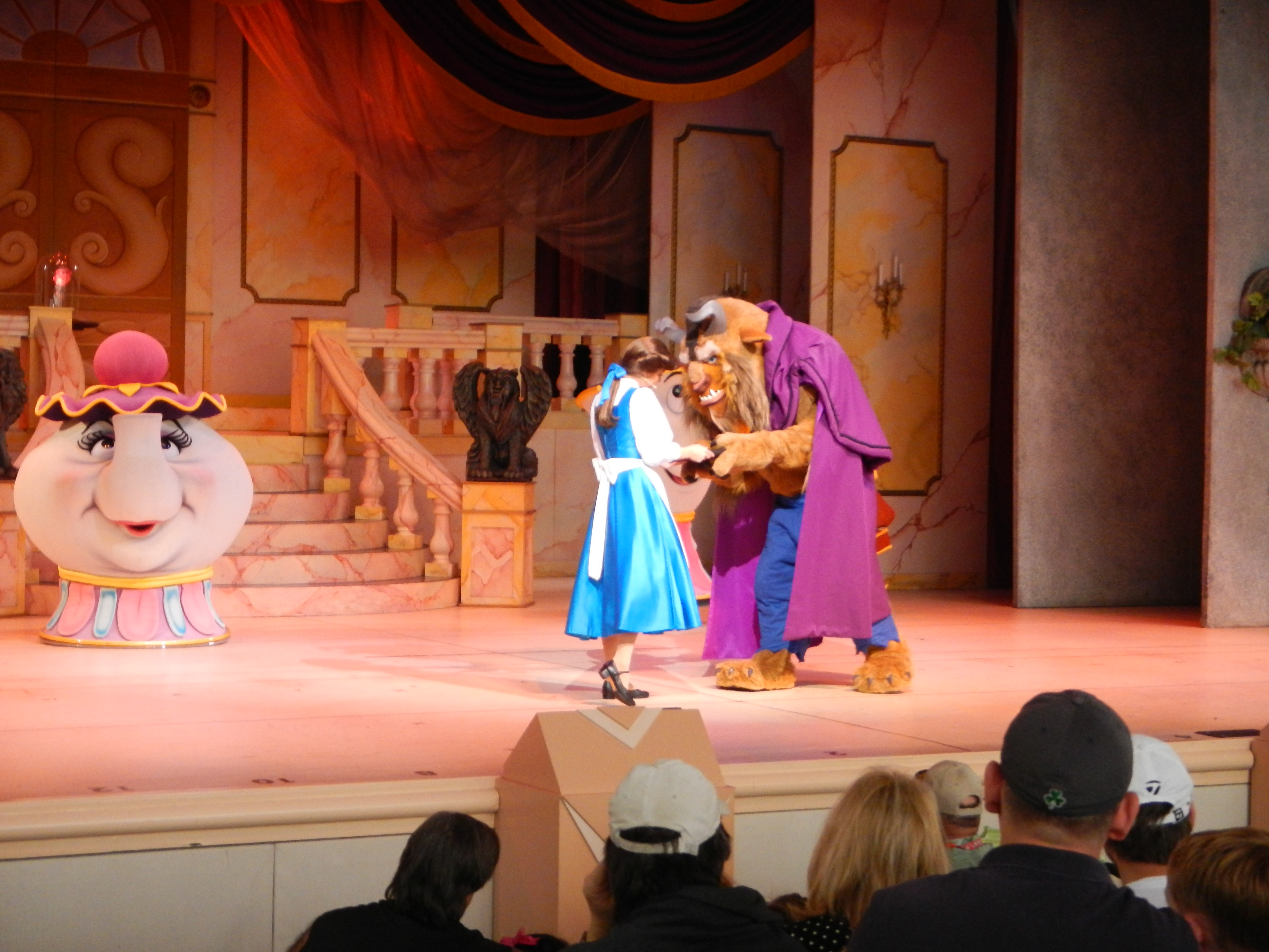 Beauty and the Beast - Live On Stage 03