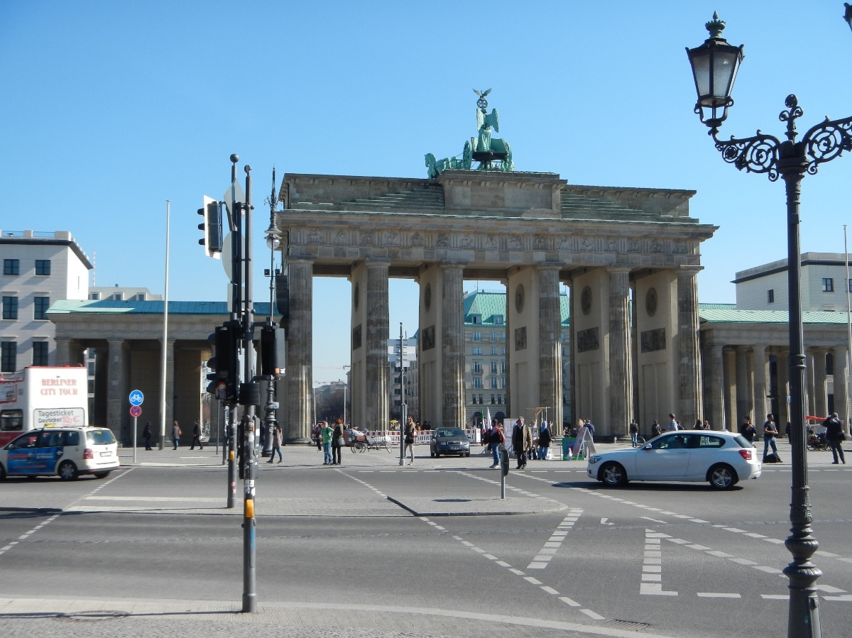 Brandenburg Gate 10