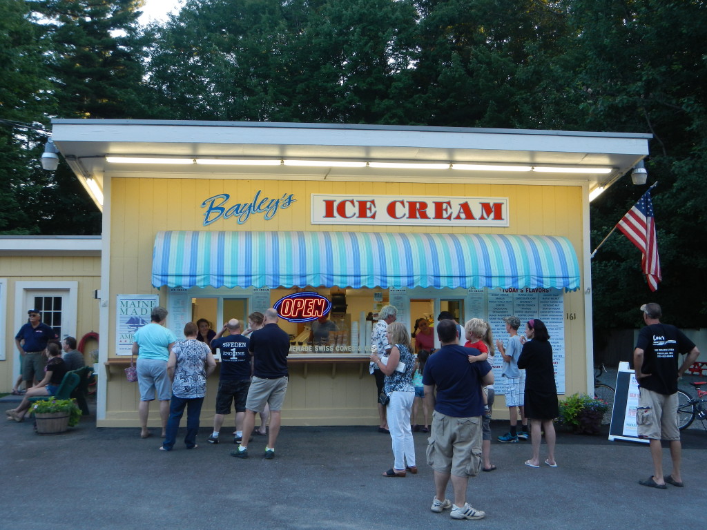 Maine - Pine Point - Bayley's Ice Cream - Store Front